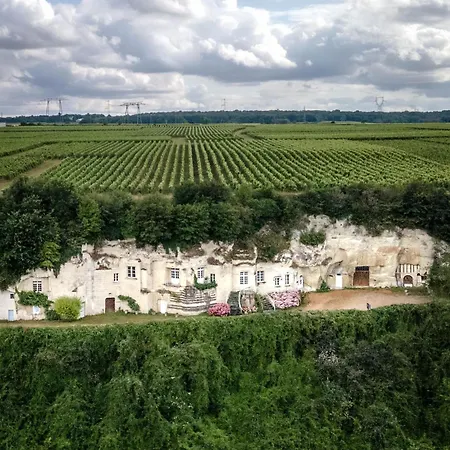 La Maison Familiale Des Bords De Loire Prázdninový dům